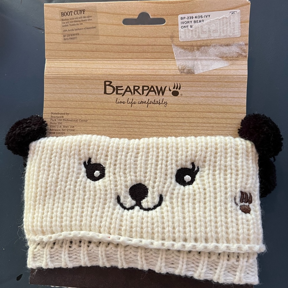 Ivory colored Bear Paw boot cuffs. One size.